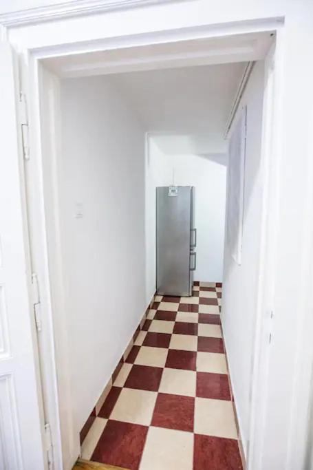 Keleti Apartment City Center Big Flat Bedroom Private Use ブダペスト エクステリア 写真