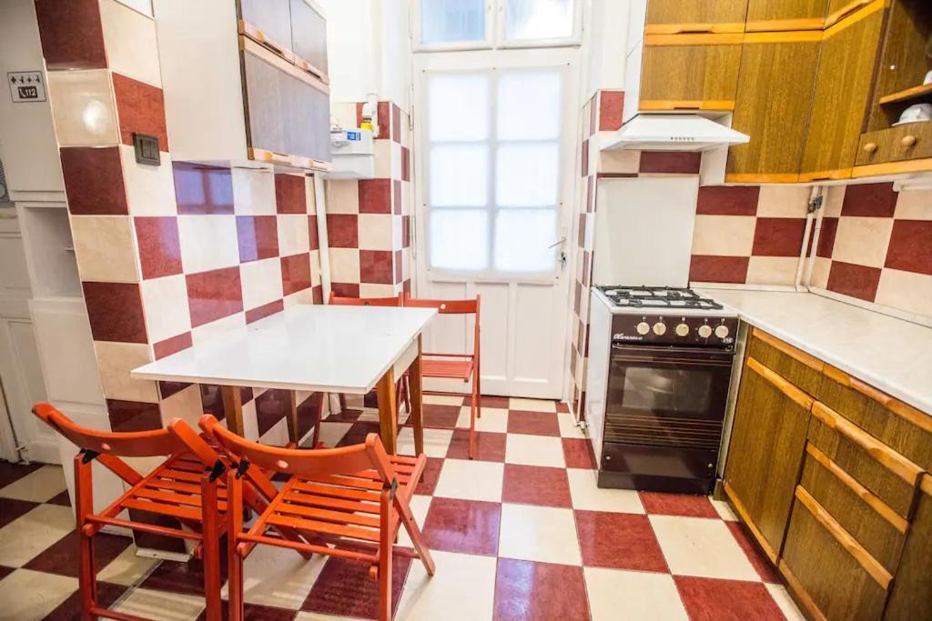 Keleti Apartment City Center Big Flat Bedroom Private Use ブダペスト エクステリア 写真