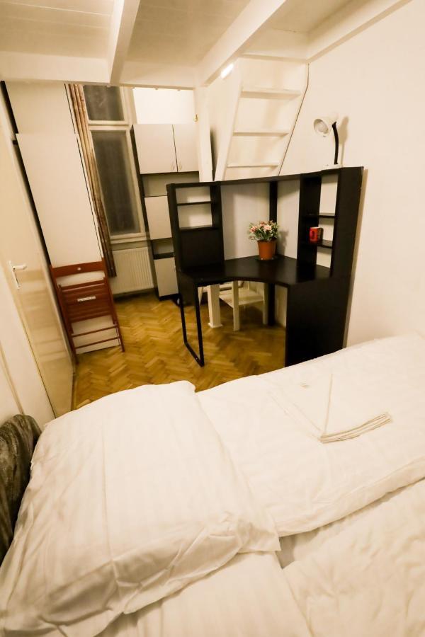 Keleti Apartment City Center Big Flat Bedroom Private Use ブダペスト エクステリア 写真